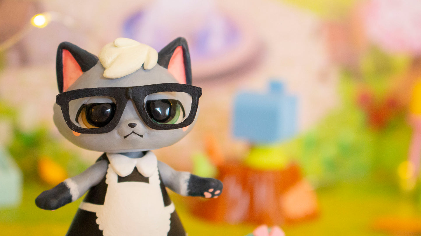 Maid Kitty Raymond