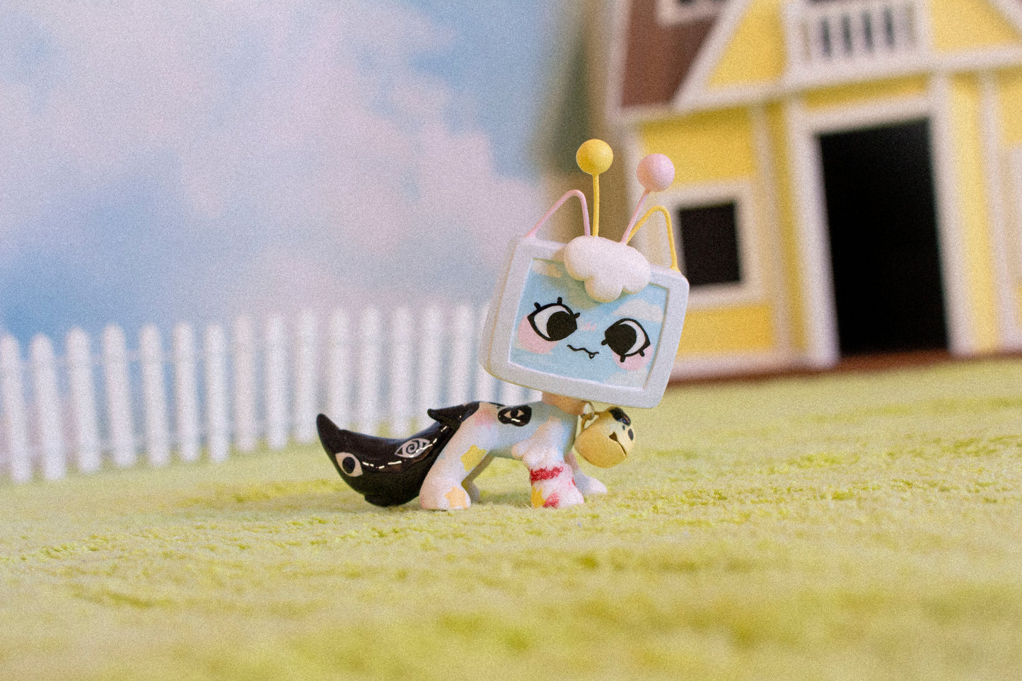 Dreamcore TV Head Kitty