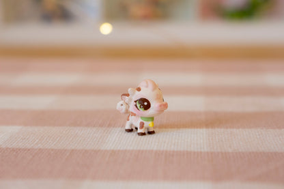 Sesame the Teeny Cow ☆NON-USA Customers Only