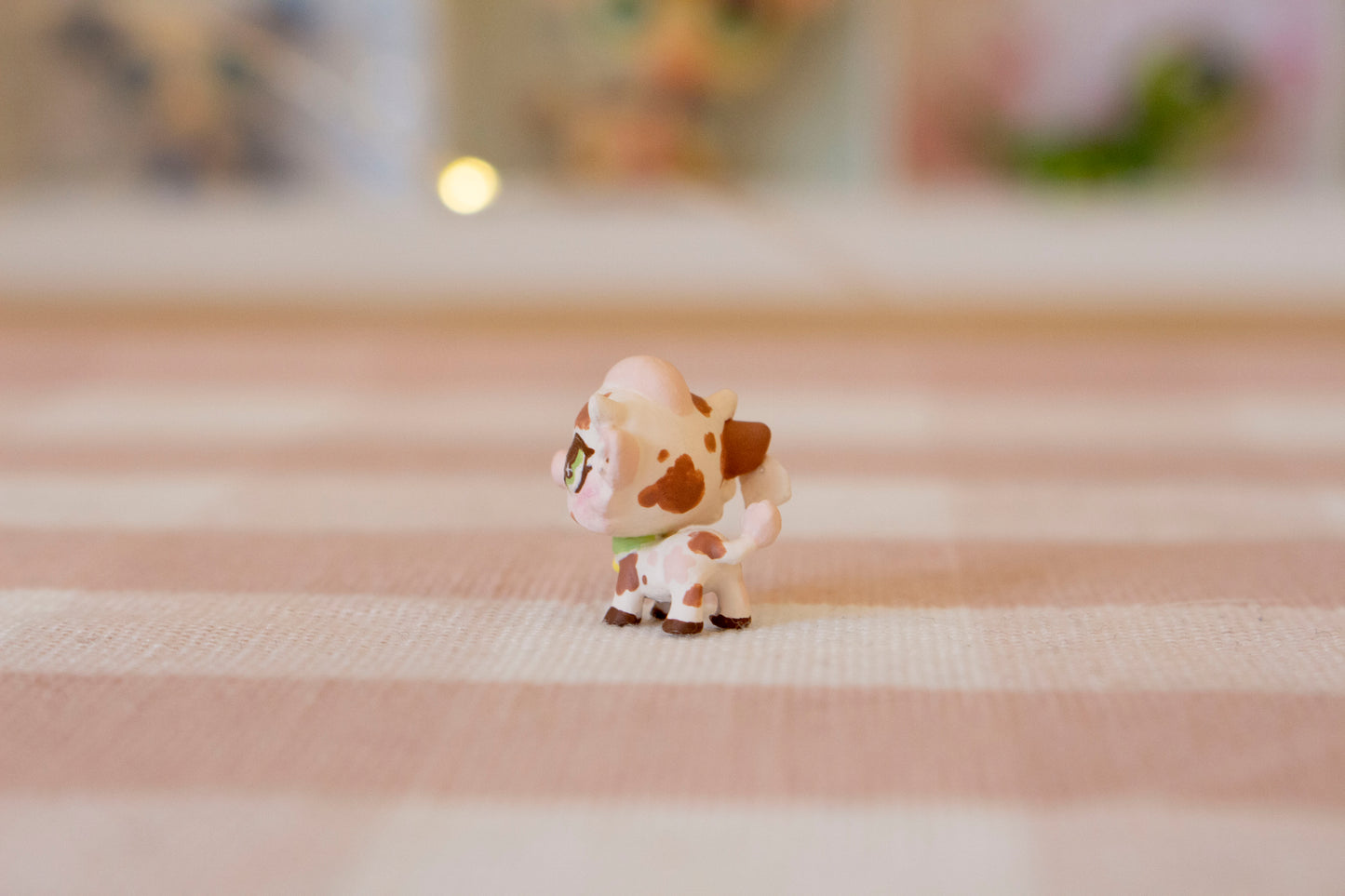 Sesame the Teeny Cow ☆NON-USA Customers Only