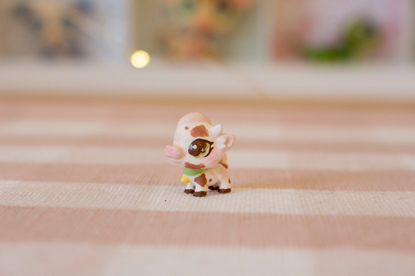 Sesame the Teeny Cow ☆NON-USA Customers Only